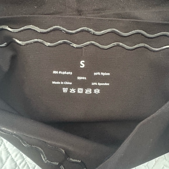 NWT Small Black Shapewear Shorts - Empetua - Picture 4 of 4